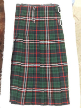 Load image into Gallery viewer, Men's 8 Yard Scottish Tartan Highland Wedding Kilt Scottish National