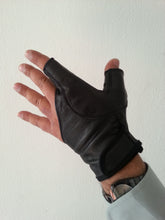 Load image into Gallery viewer, Bow / Archery Shooting Leather Gloves Top quality Gloves 100% Genuine leather