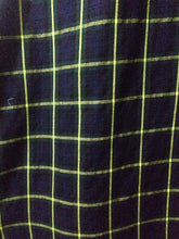 Load image into Gallery viewer, Men's 8 Yard Scottish Tartan Highland Wedding Kilt Gordon