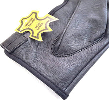 Load image into Gallery viewer, TRADITIONAL ARCHER GLOVE TOP QUALITY GLOVE 100% REAL LEATHER CHOCLATE
