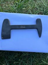 Load image into Gallery viewer, Heavy Duty Farrier Hoof Nail Removal Clinch Cutter Buffer Horseshoe Grooming Tool