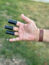 Load image into Gallery viewer, BURNISH ARCHERY SHOOTING LEATHER 3 FINGER GLOVE 100% BURNISH LEATHER Black/Brown