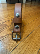 Load image into Gallery viewer, Genuine Leather Belt 1"- 2.5cm Wide One Piece 100% Real Leather Belt Unisex