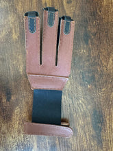 Load image into Gallery viewer, BURNISH ARCHERY SHOOTING LEATHER 3 FINGER GLOVE 100% BURNISH LEATHER Black/Brown