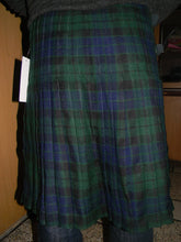 Load image into Gallery viewer, Men's 8 Yard Scottish Tartan Highland Wedding Kilt Mackey