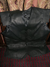 Load image into Gallery viewer, JACOBITE GENUINE COWHIDE 100% QUALITY LEATHER WAISTCOAT SWORDSMAN JACKET