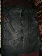 Load image into Gallery viewer, JACOBITE GENUINE COWHIDE 100% QUALITY LEATHER WAISTCOAT SWORDSMAN JACKET