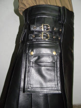 Load image into Gallery viewer, Men Scottish Synthetic Leather Pleated Kilt Top Quality PU Leather Kilt