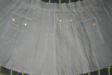 Load image into Gallery viewer, Men Scottish Fashionable Utility Kilt For Men's 100% Cotton Cargo Pockets Kilt Grey