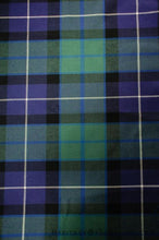 Load image into Gallery viewer, Men's 8 Yard Scottish Tartan Highland Wedding Kilt Freedom