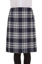 Load image into Gallery viewer, Men's 8 Yard Scottish Tartan Highland Wedding Kilt Menzies