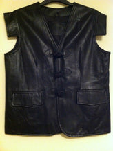 Load image into Gallery viewer, JACOBITE GENUINE COWHIDE 100% QUALITY LEATHER WAISTCOAT SWORDSMAN JACKET