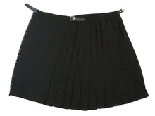 Load image into Gallery viewer, Men's 8 Yard Scottish Tartan Highland Wedding Kilt Black Tartan
