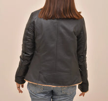 Load image into Gallery viewer, Women's Genuine Leather fur Jacket....Brand new!!!