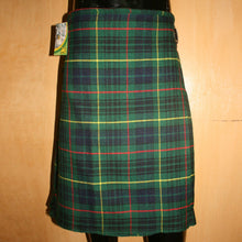 Load image into Gallery viewer, Men's 8 Yard Scottish Tartan Highland Wedding Kilt Hunting Stewart