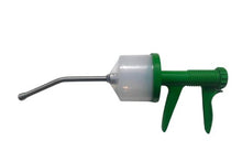 Load image into Gallery viewer, Heavy Duty 150ml Drench Gun Oral Syringe for Cattle Sheep Horse Livestock Veterinary Tool

