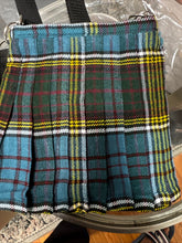 Load image into Gallery viewer, Scottish Tartan Crossbody Purse Sholder Hand Kilt Shape Ladies Purse Sponge Bag