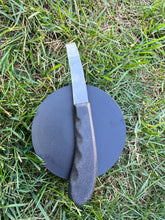 Load image into Gallery viewer, Hoof Knife Right Hand Wide Blade Farrier Equine Horse Goat Plastic Handle 8.5&quot;
